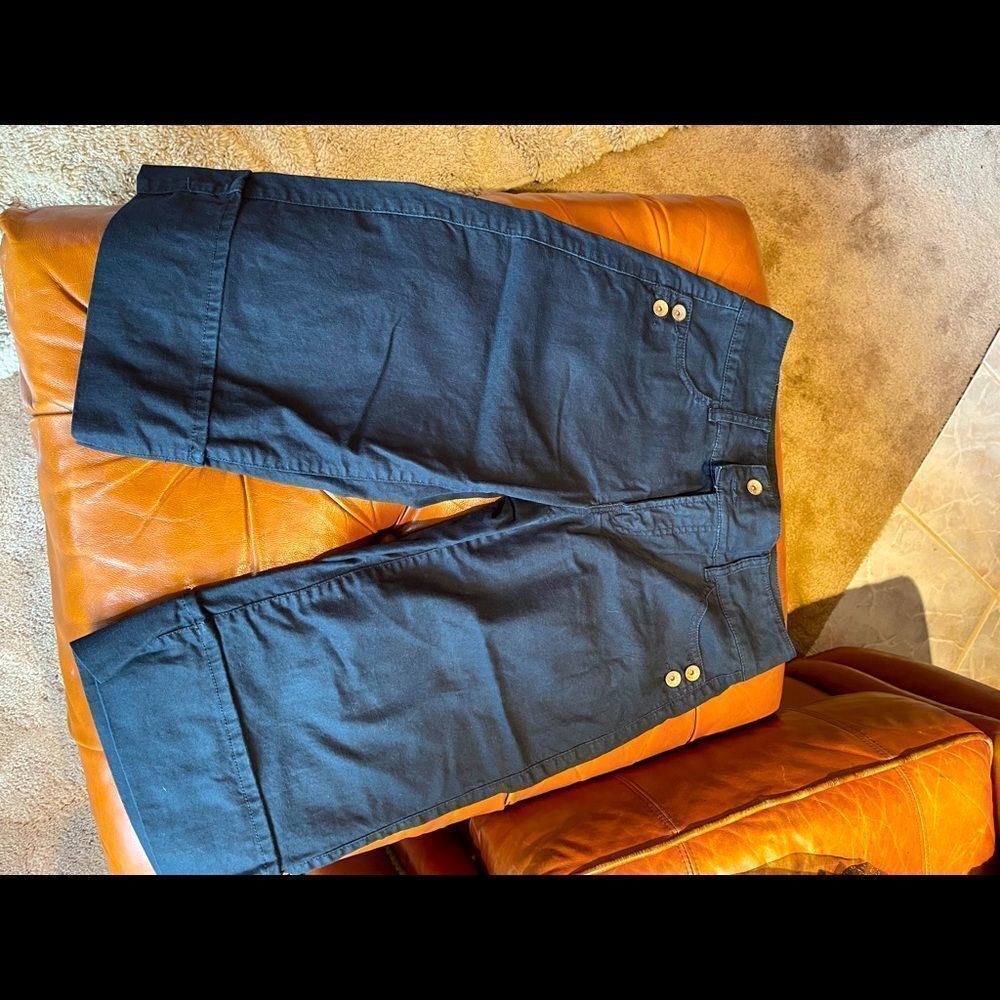 COPY - Faded Glory size 10 Black Capris